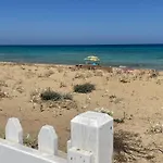Daire Family Friendly Modern Flat In Caesar &spa, Long Iskele, Kktc