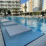 Family Friendly Modern Flat In Caesar &spa, Long Iskele, Kktc Daire *
