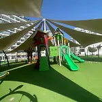 Daire Family Friendly Modern Flat In Caesar &spa, Long Iskele, Kktc