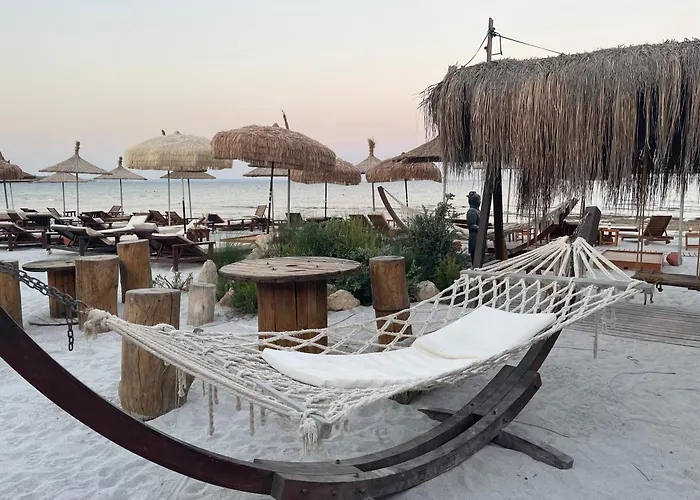 Family Friendly Modern Flat In Caesar &spa, Long Iskele, Kktc