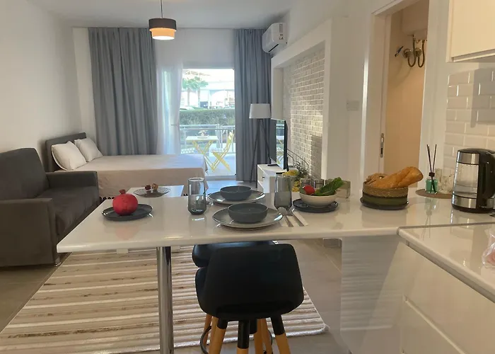 Family Friendly Modern Flat In Caesar &spa, Long Iskele, Kktc Appartamento