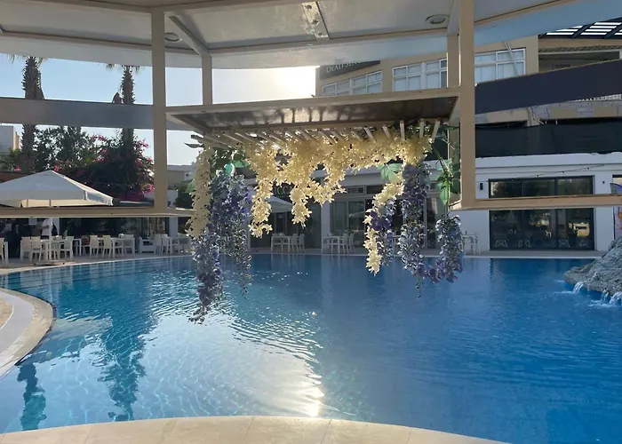 Family Friendly Modern Flat In Caesar &spa, Long Iskele, Kktc Iskele District (Northern Cyprus)