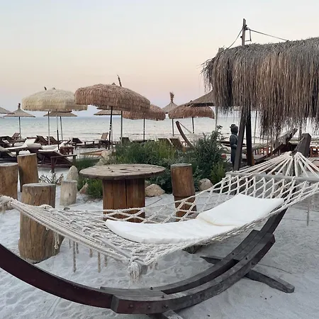 Family Friendly Modern Flat In Caesar &spa, Long Iskele, Kktc